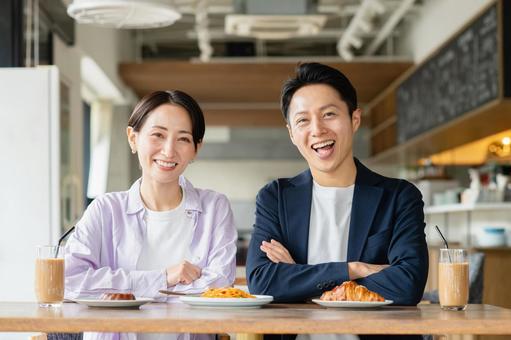 独立して飲食店を開業するには？必要資金と準備ステップ